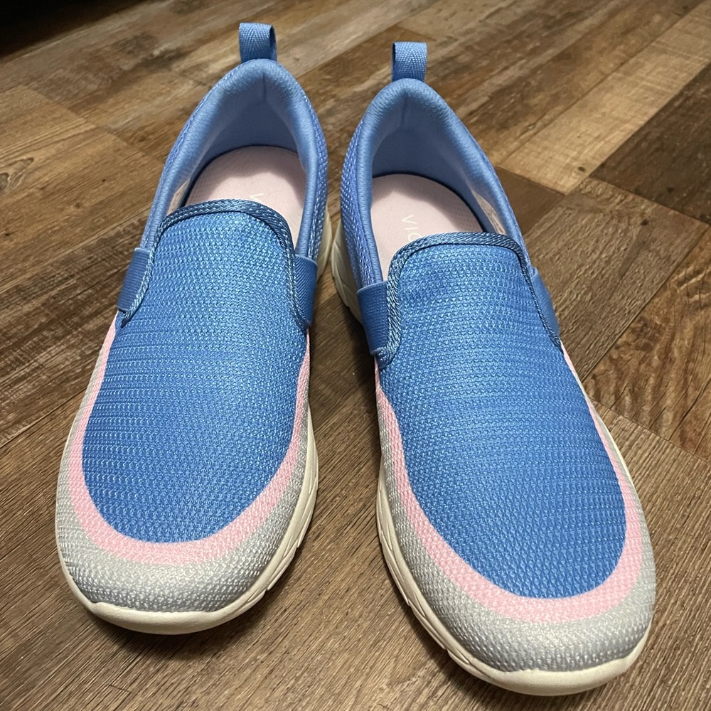 Vionic Blue Nalia Athletic Slip On Mesh Casual Sneakers Womens Size 9 Light Used
